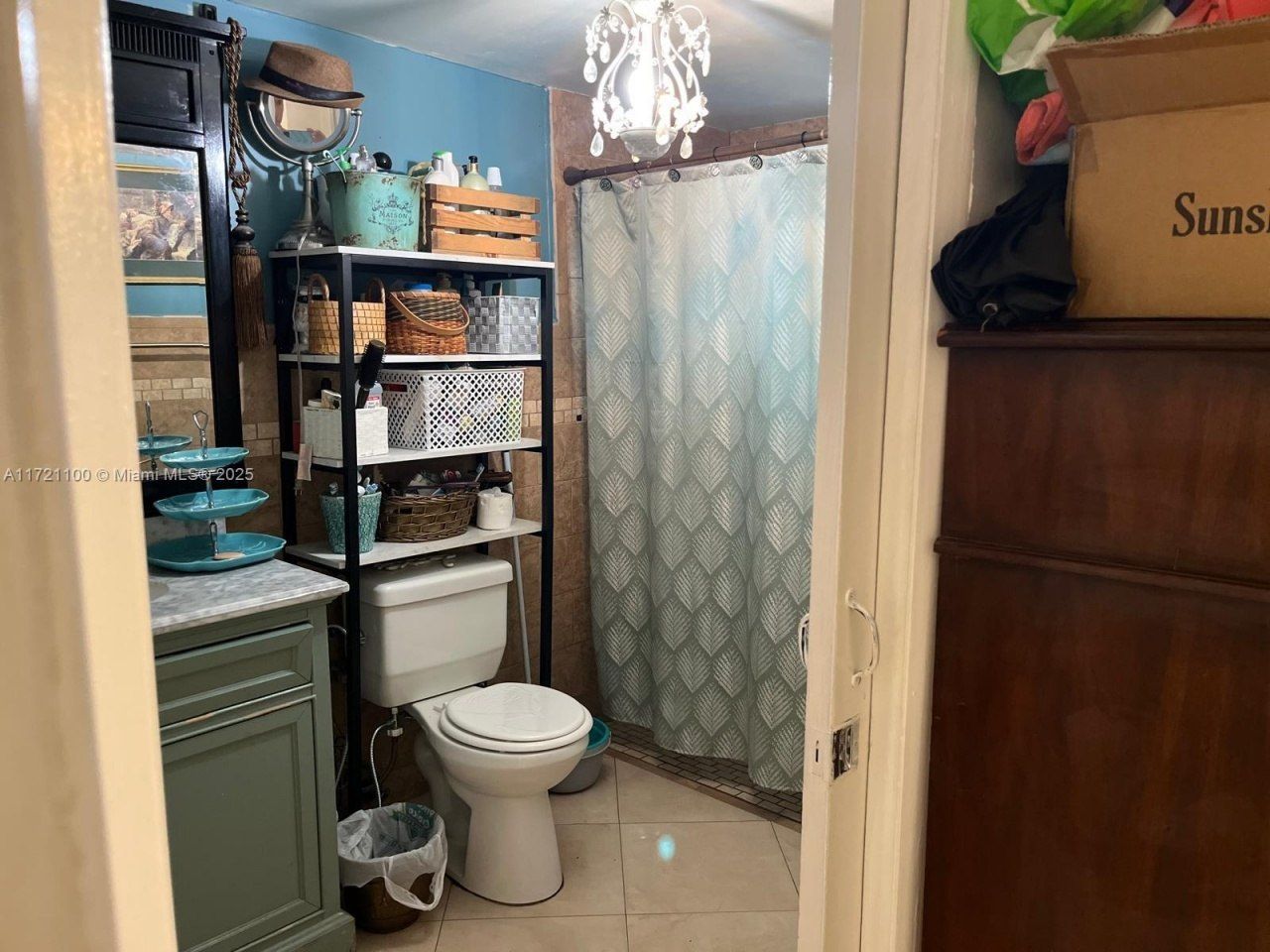 6760 W 6th Ct, Hialeah, FL 33012 Photo