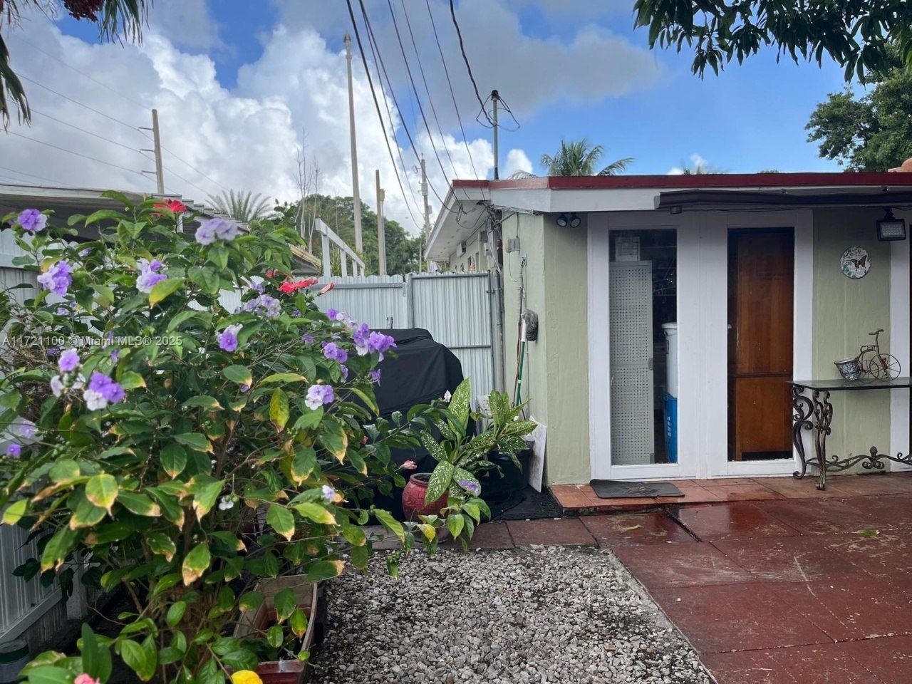 6760 W 6th Ct, Hialeah, FL 33012 Photo