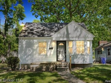 19974 FERGUSON Street, Detroit, MI 48235