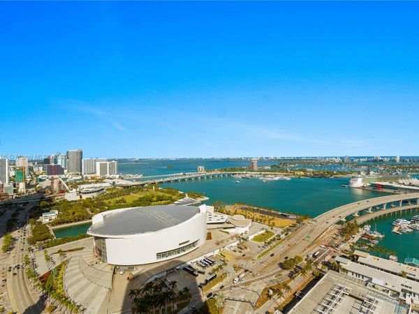 398 NE 5th St, Unit 3207, Miami, FL 33132