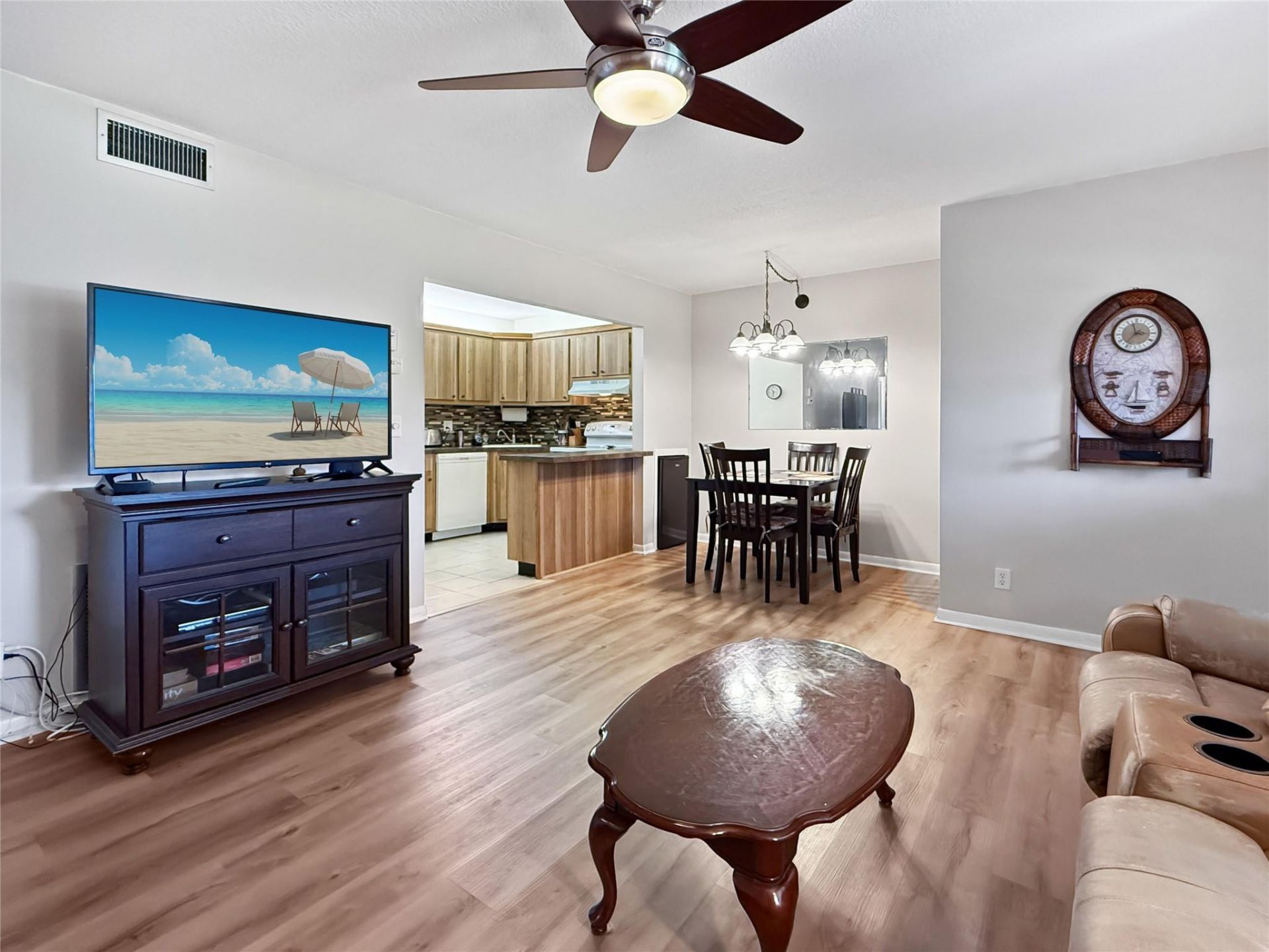 330 Knotty Pine Circle, Unit A1, Greenacres, FL 33463 Photo