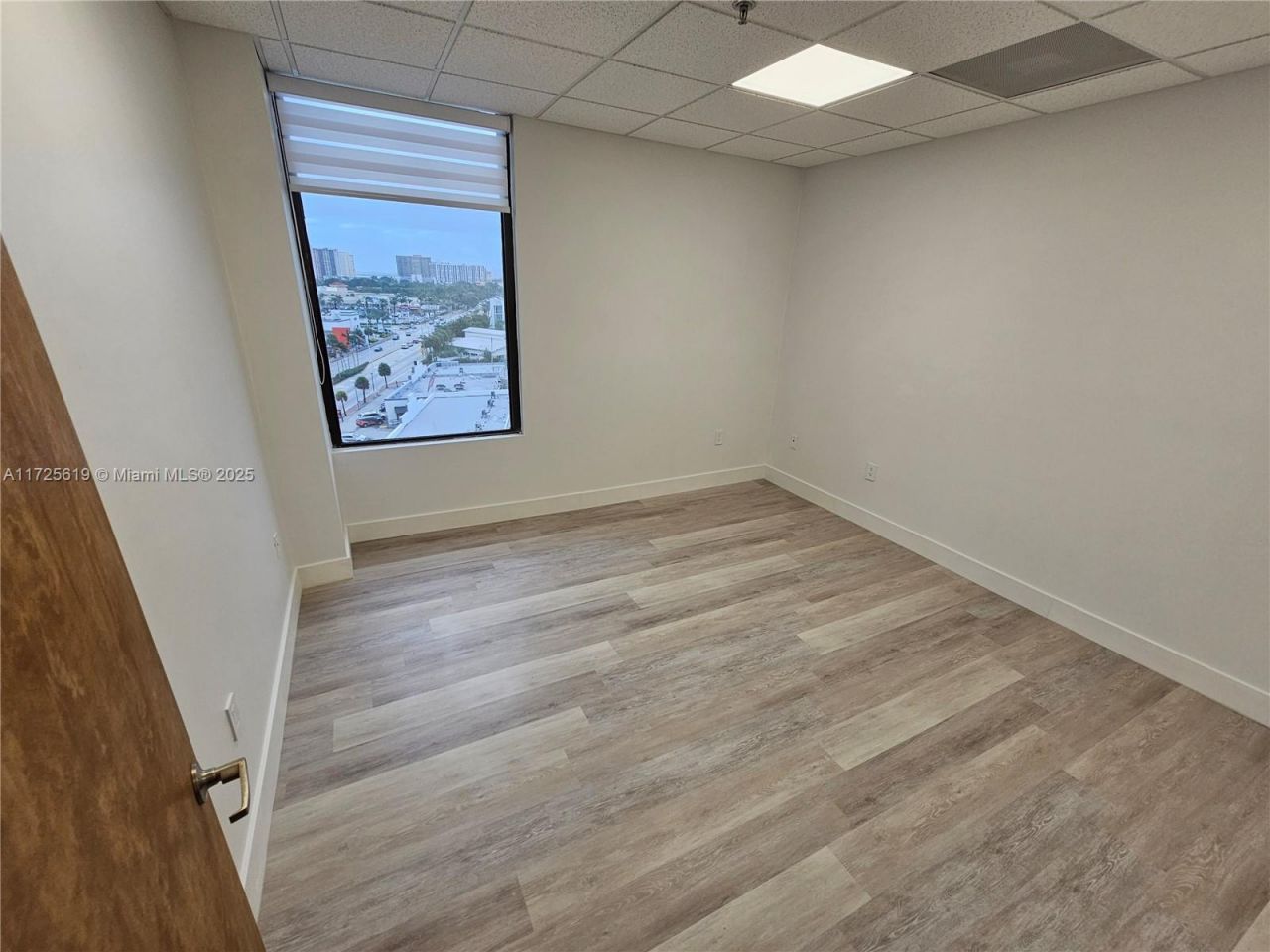 12550 Biscayne Blvd, Unit 800-6, North Miami, FL 33181 Photo