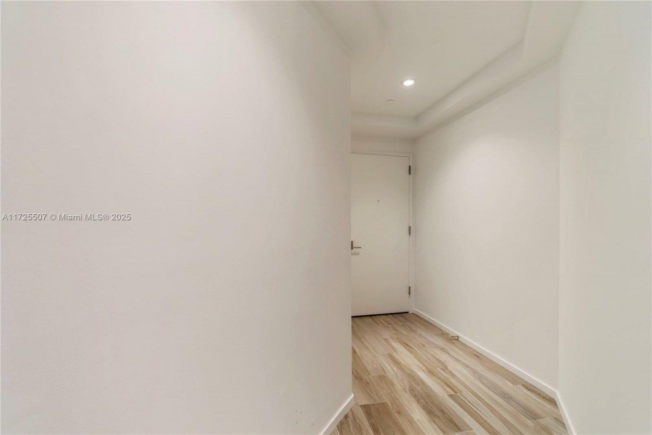 801 S Miami, Unit 2005, Miami, FL 33130 Photo