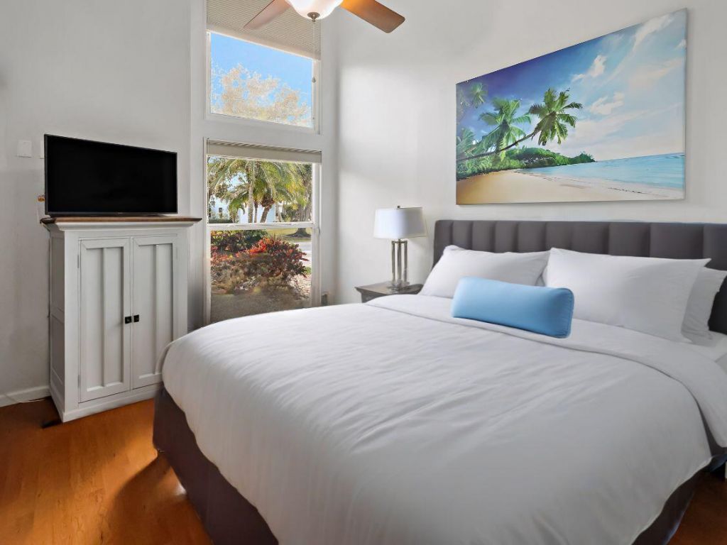 1319 SW Dyer Point Road, Palm City, FL 34990 Photo