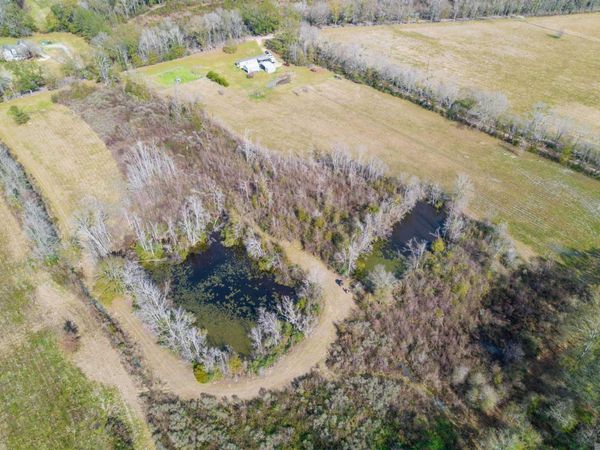 7474 Lemon Rd, Slaughter, LA 70777