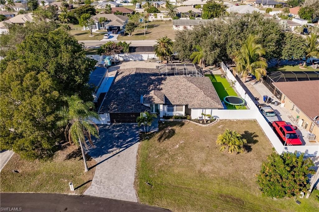 240 Laurent Ct, Lehigh Acres, FL 33936 Photo