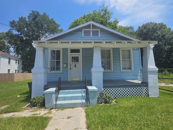 1223 Convention, Baton Rouge, LA 70802