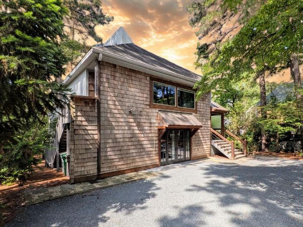 350 Pine Vista Drive, Pinehurst, NC 28374