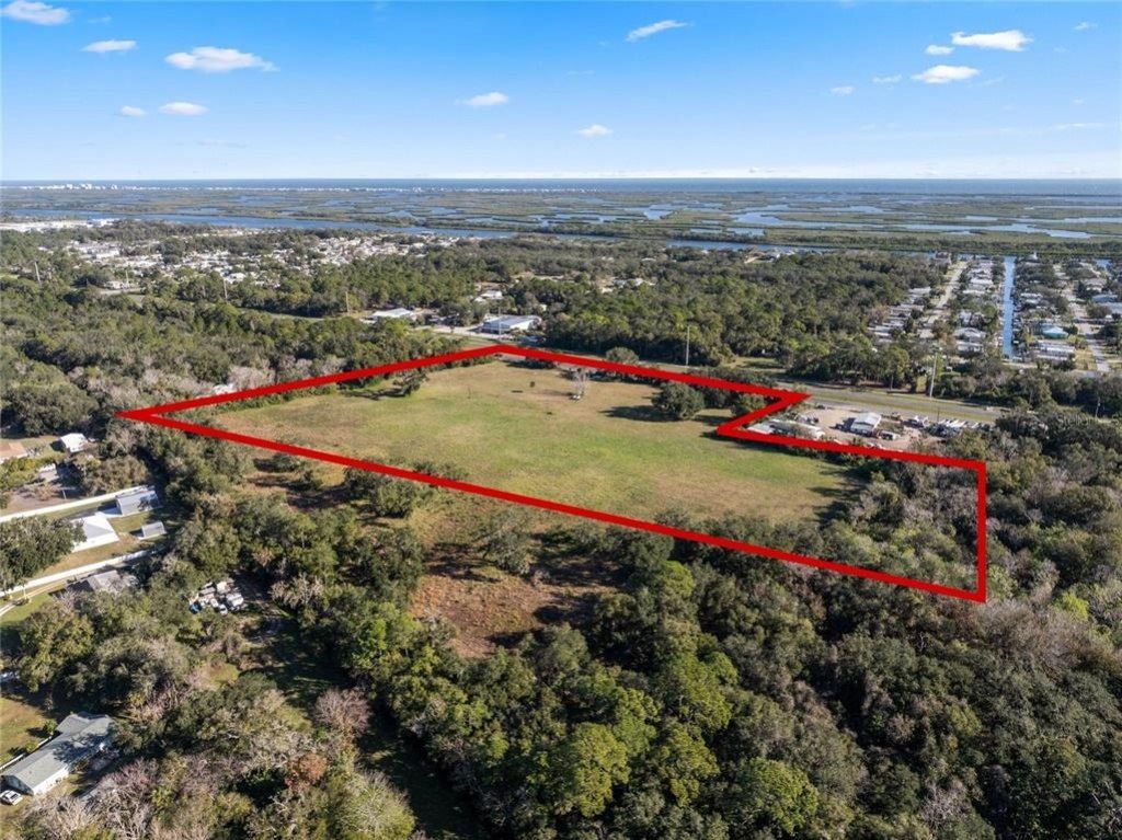 4558 S Ridgewood Avenue, Edgewater, FL 32141 Photo