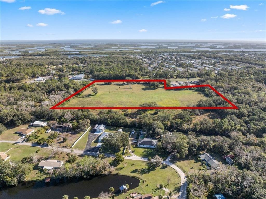 4558 S Ridgewood Avenue, Edgewater, FL 32141 Photo