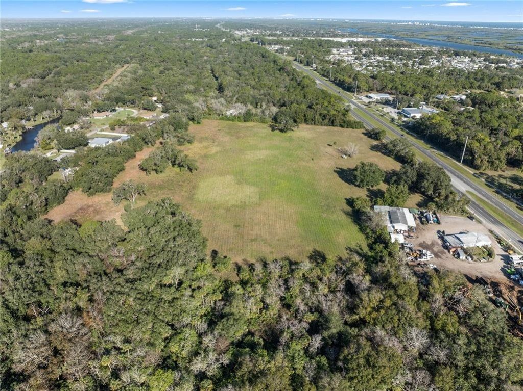 4558 S Ridgewood Avenue, Edgewater, FL 32141 Photo