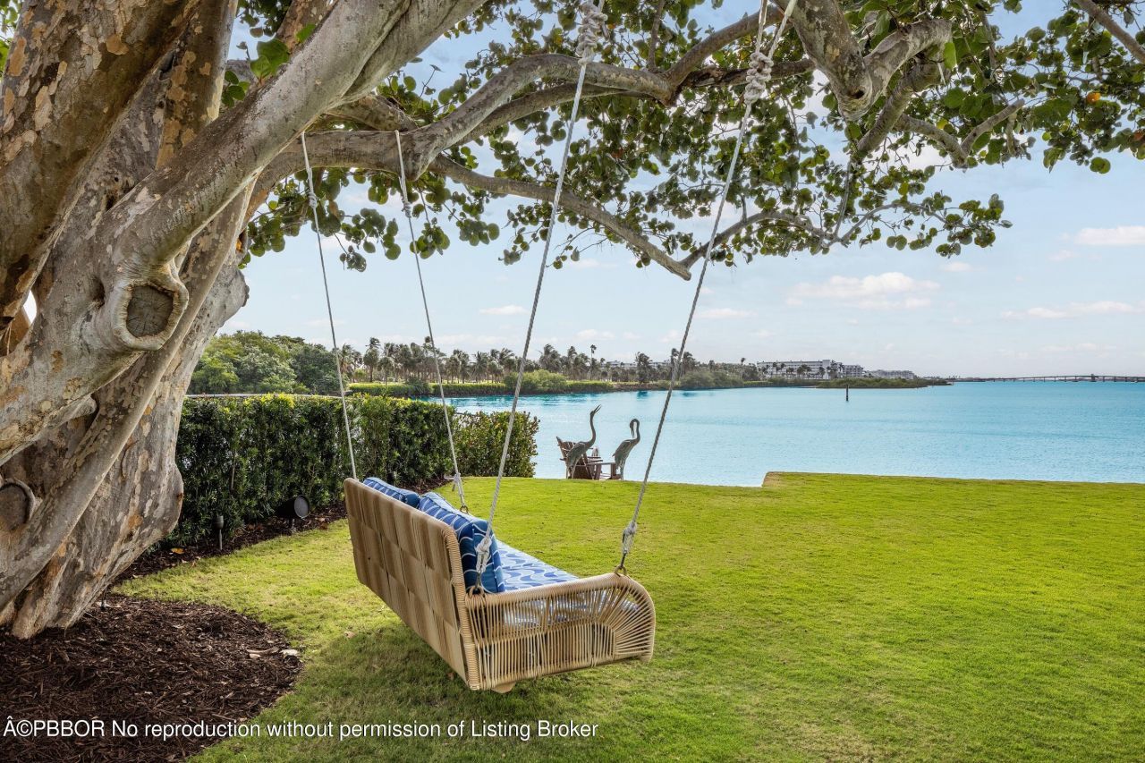 2315 Ibis Isle Road S, Palm Beach, FL 33480 Photo