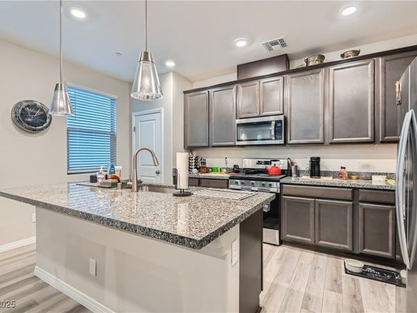 495 Granite Arch Street, Las Vegas, NV 89138