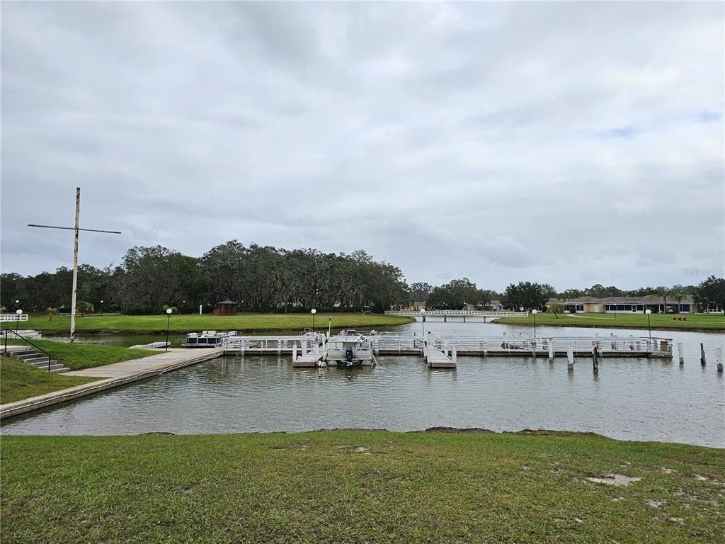 915 Club Circle, Lakeshore, FL 33854 Photo