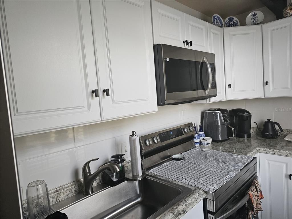 915 Club Circle, Lakeshore, FL 33854 Photo