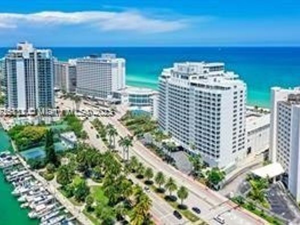 5401 Collins Ave, Unit 223, Miami Beach, FL 33140