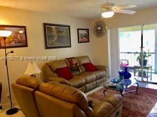 611 S Hollybrook Dr, Unit 203, Pembroke Pines, FL 33025 Photo