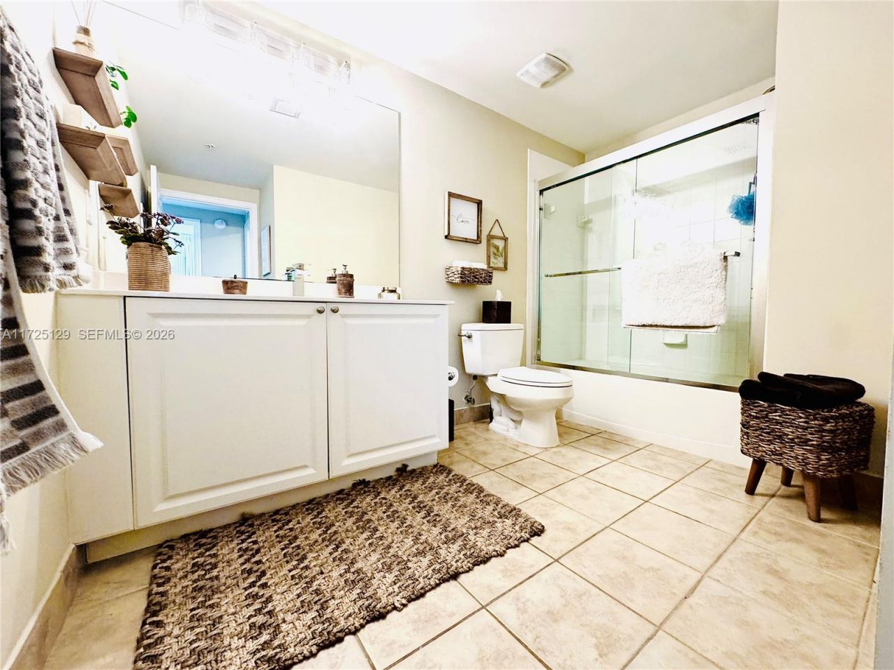 888 S Douglas Rd, Unit 1210, Coral Gables, FL 33134 Photo