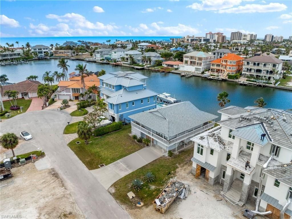 259 Trade Winds Ave, Naples, FL 34108 Photo