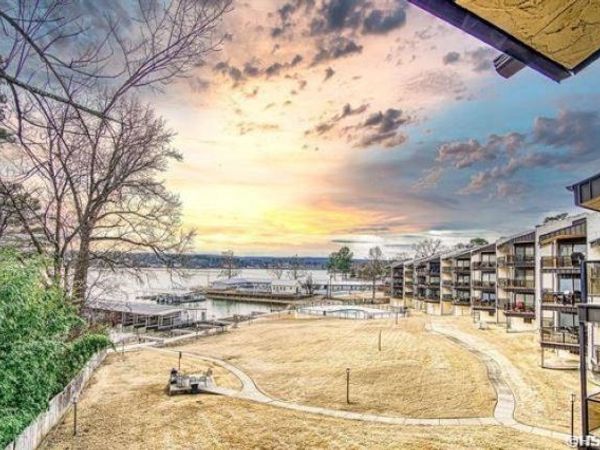 270 LAKE HAMILTON Drive, Unit E-9, Hot Springs, AR 71913