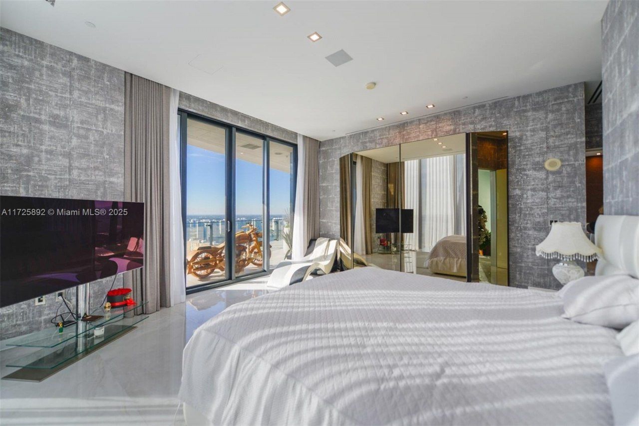 17141 Collins Ave, Unit 3602, Sunny Isles Beach, FL 33160 Photo