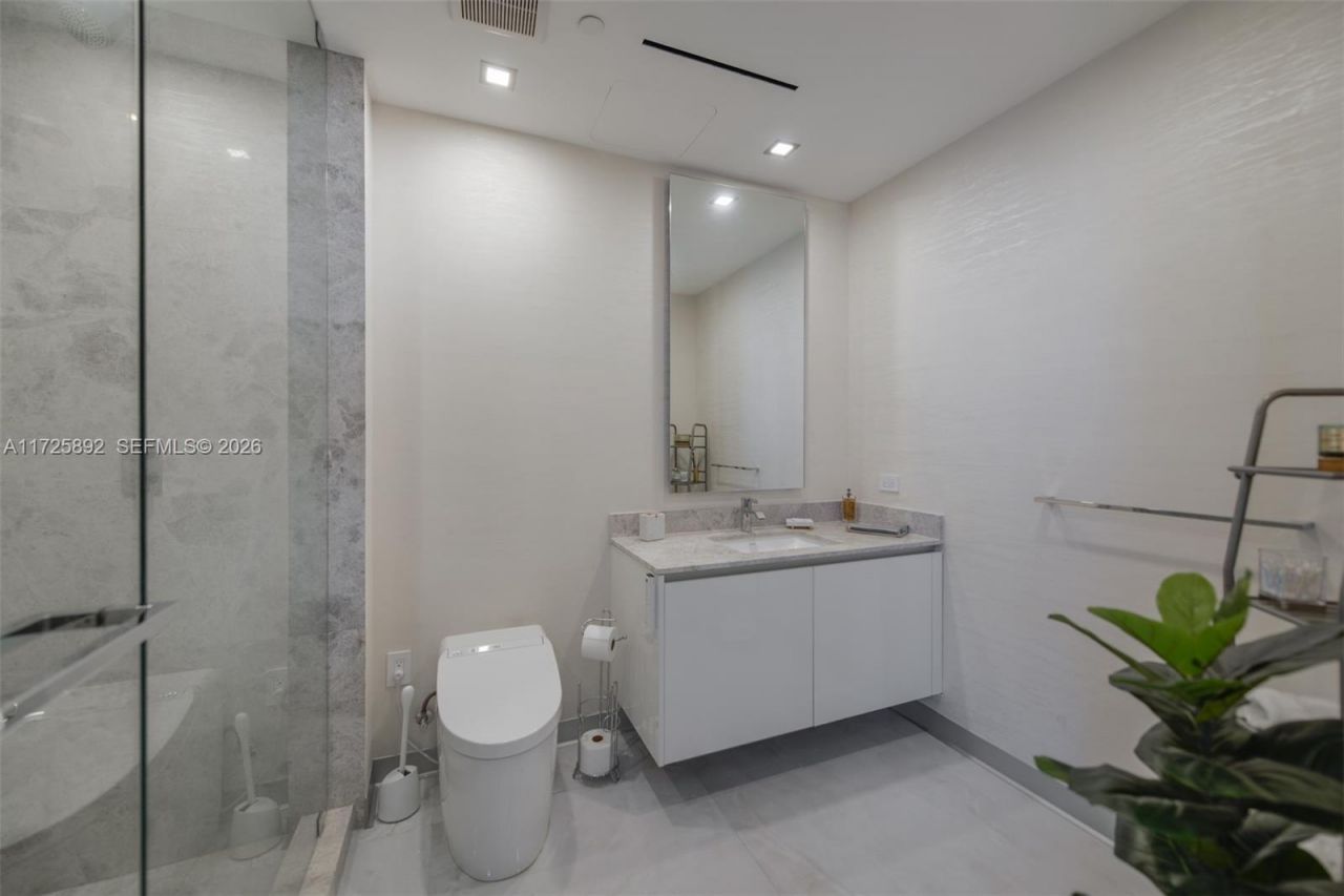 17141 Collins Ave, Unit 3602, Sunny Isles Beach, FL 33160 Photo