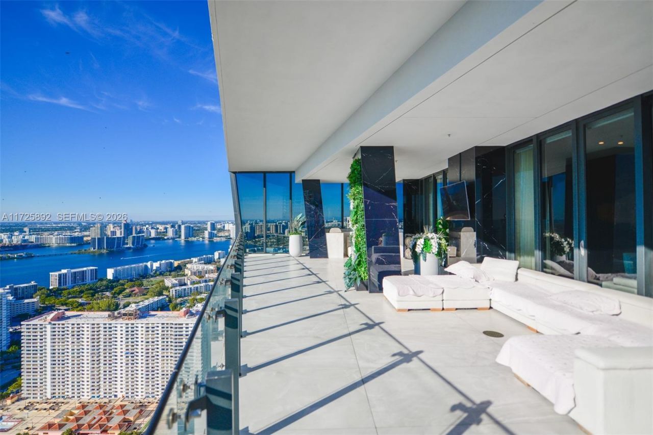 17141 Collins Ave, Unit 3602, Sunny Isles Beach, FL 33160 Photo