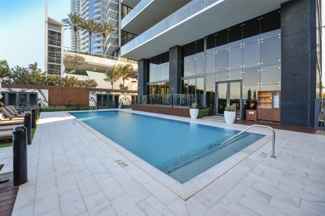 17141 Collins Ave, Unit 3602, Sunny Isles Beach, FL 33160 Photo