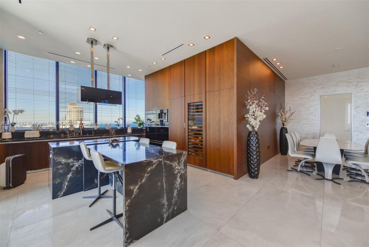 17141 Collins Ave, Unit 3602, Sunny Isles Beach, FL 33160 Photo