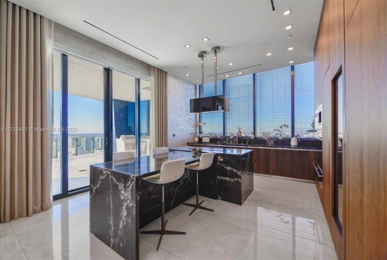 17141 Collins Ave, Unit 3602, Sunny Isles Beach, FL 33160 Photo