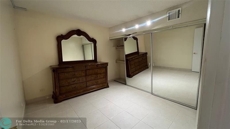 5005 Collins Avenue, Unit 1210, Miami Beach, FL 33140 Photo