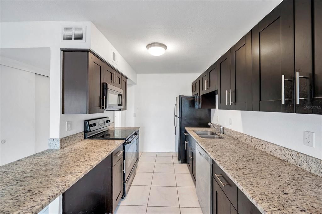 107 Seahorse Drive Se, Unit A, Saint Petersburg, FL 33705 Photo