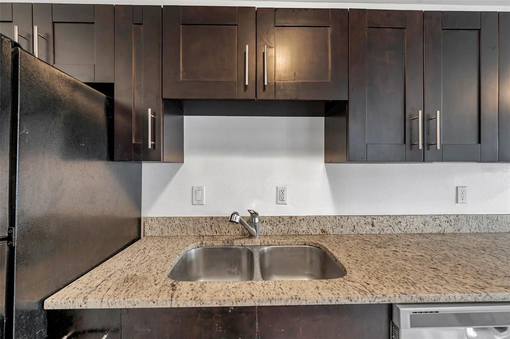 107 Seahorse Drive Se, Unit A, Saint Petersburg, FL 33705 Photo