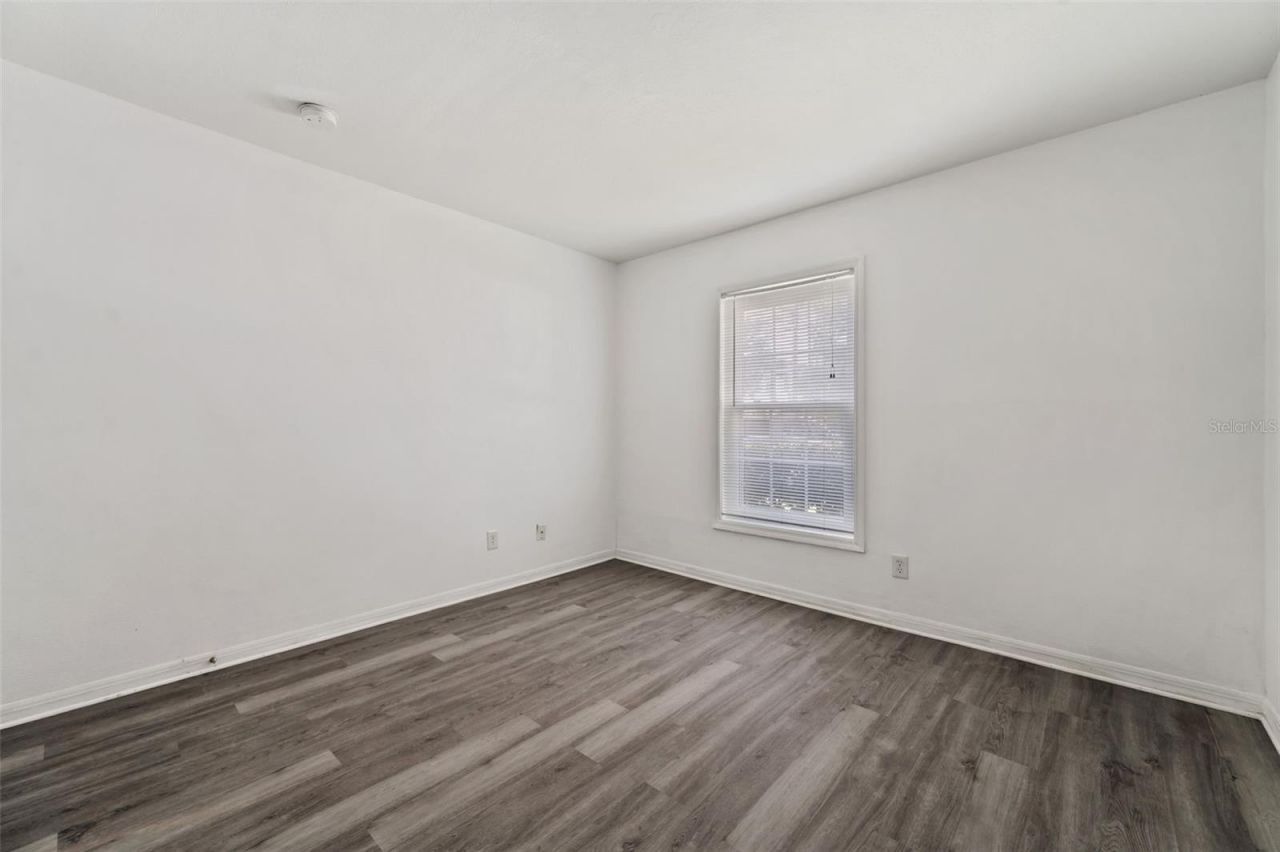 107 Seahorse Drive Se, Unit A, Saint Petersburg, FL 33705 Photo