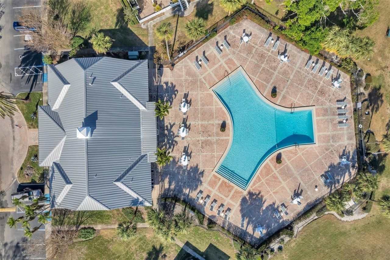 107 Seahorse Drive Se, Unit A, Saint Petersburg, FL 33705 Photo