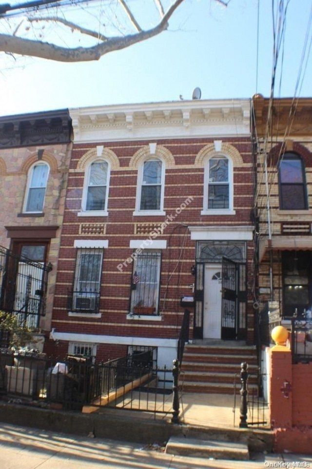342 Wyona Street, Brooklyn, NY 11207 Main Photo