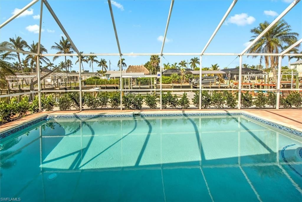 16 Palmview Blvd, Fort Myers Beach, FL 33931 Photo
