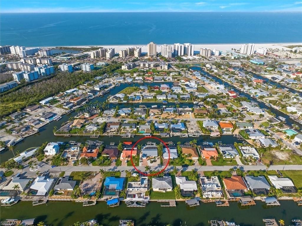 16 Palmview Blvd, Fort Myers Beach, FL 33931 Photo