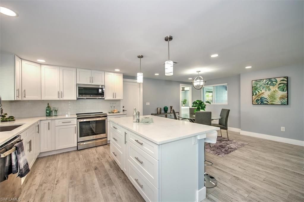 16 Palmview Blvd, Fort Myers Beach, FL 33931 Photo