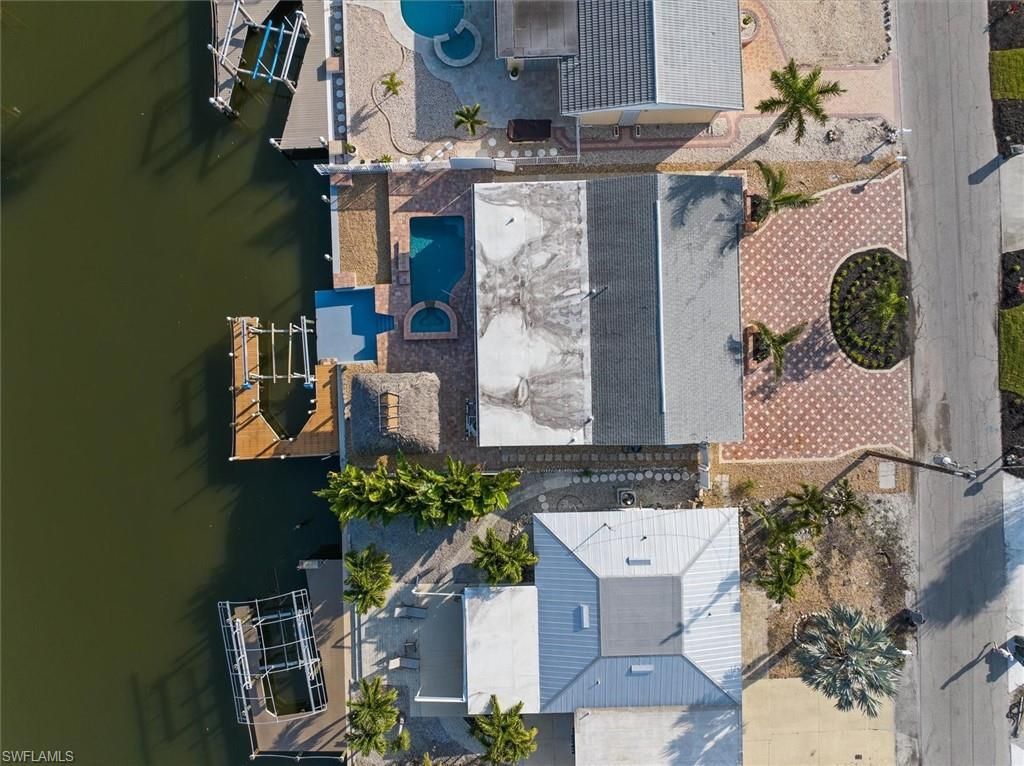 127 Albatross St, Fort Myers Beach, FL 33931 Photo