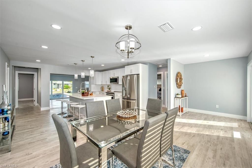 127 Albatross St, Fort Myers Beach, FL 33931 Photo