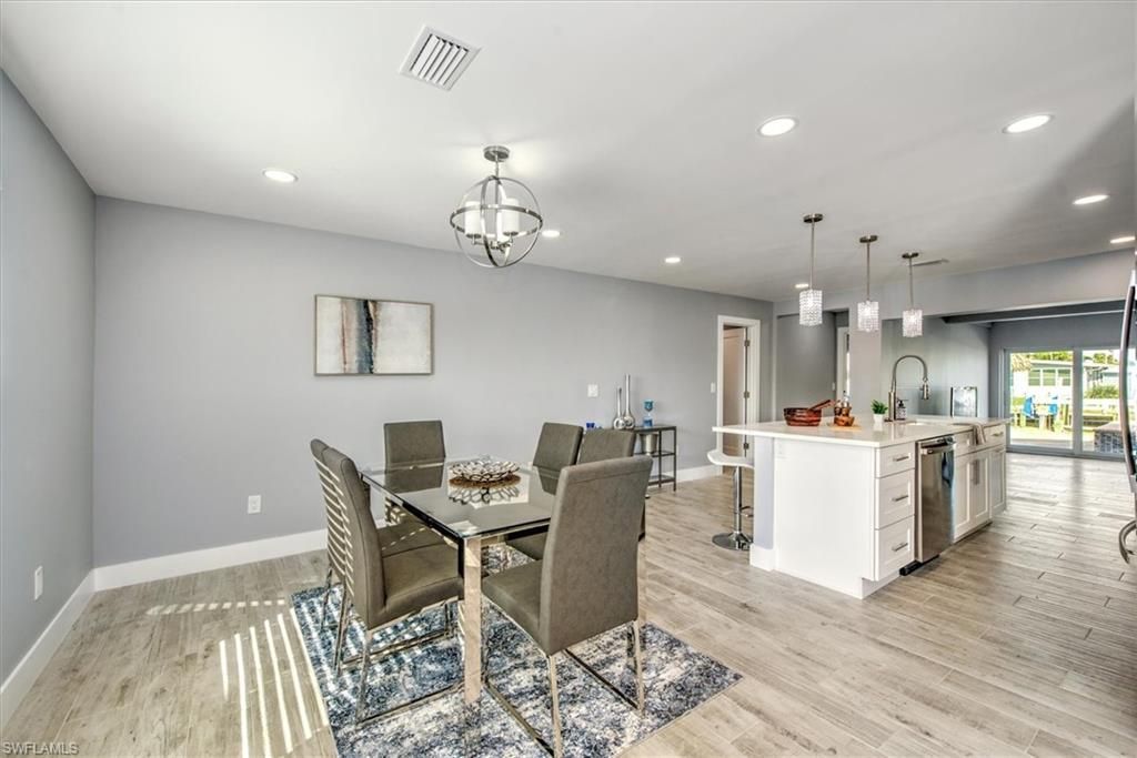 127 Albatross St, Fort Myers Beach, FL 33931 Photo