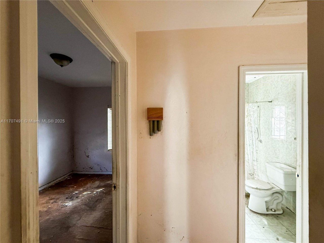 1770 NW 55th Ter, Miami, FL 33142 Photo