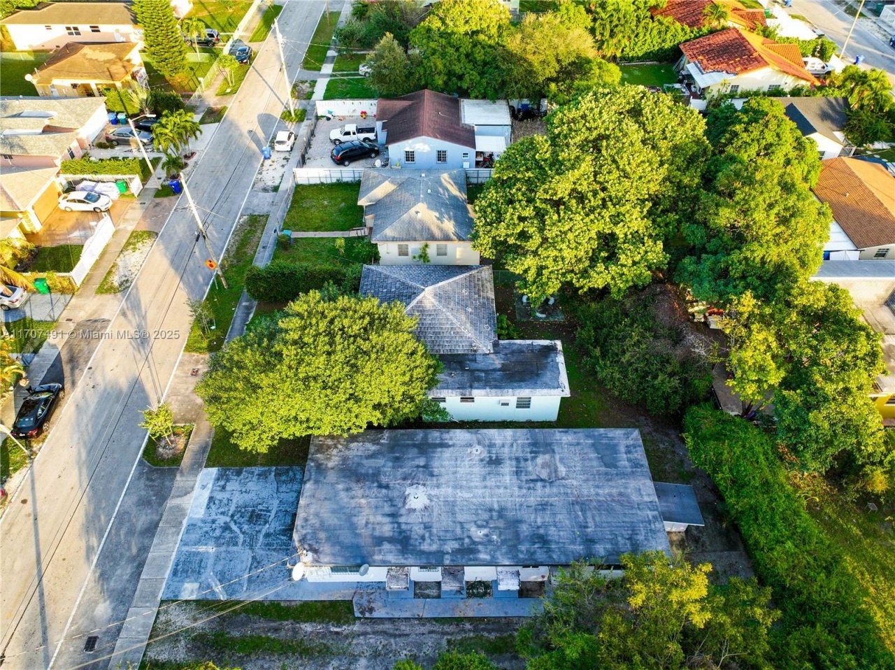 1770 NW 55th Ter, Miami, FL 33142 Photo