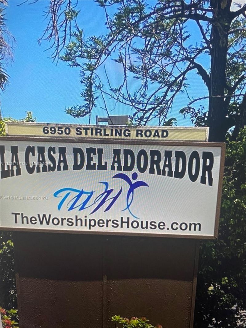 6950 Stirling Rd, Davie, FL 33024 Photo