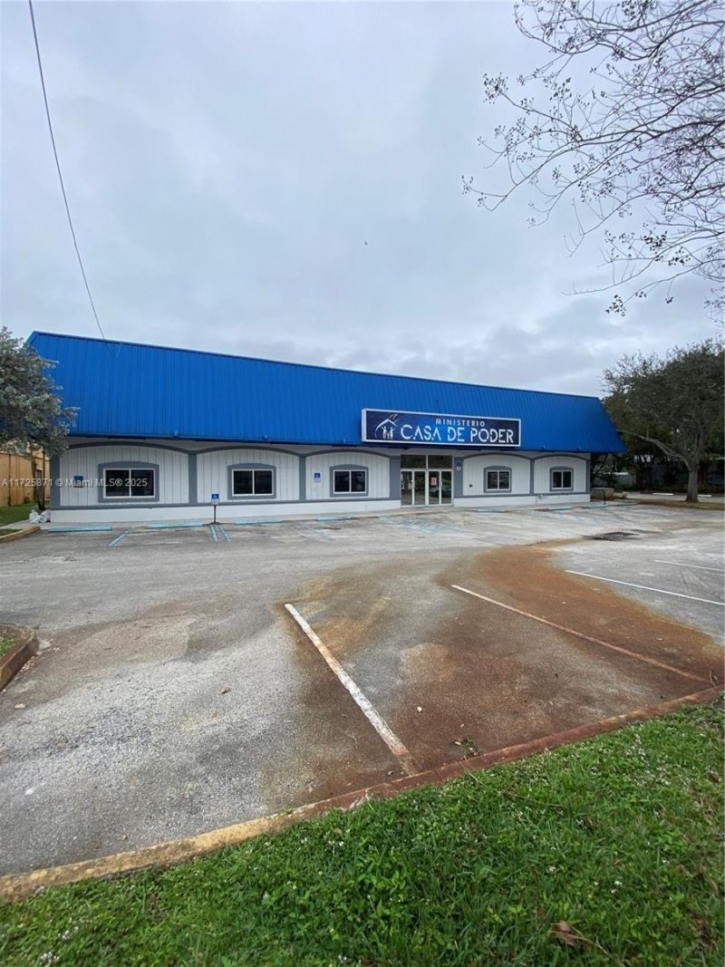 6950 Stirling Rd, Davie, FL 33024 Photo