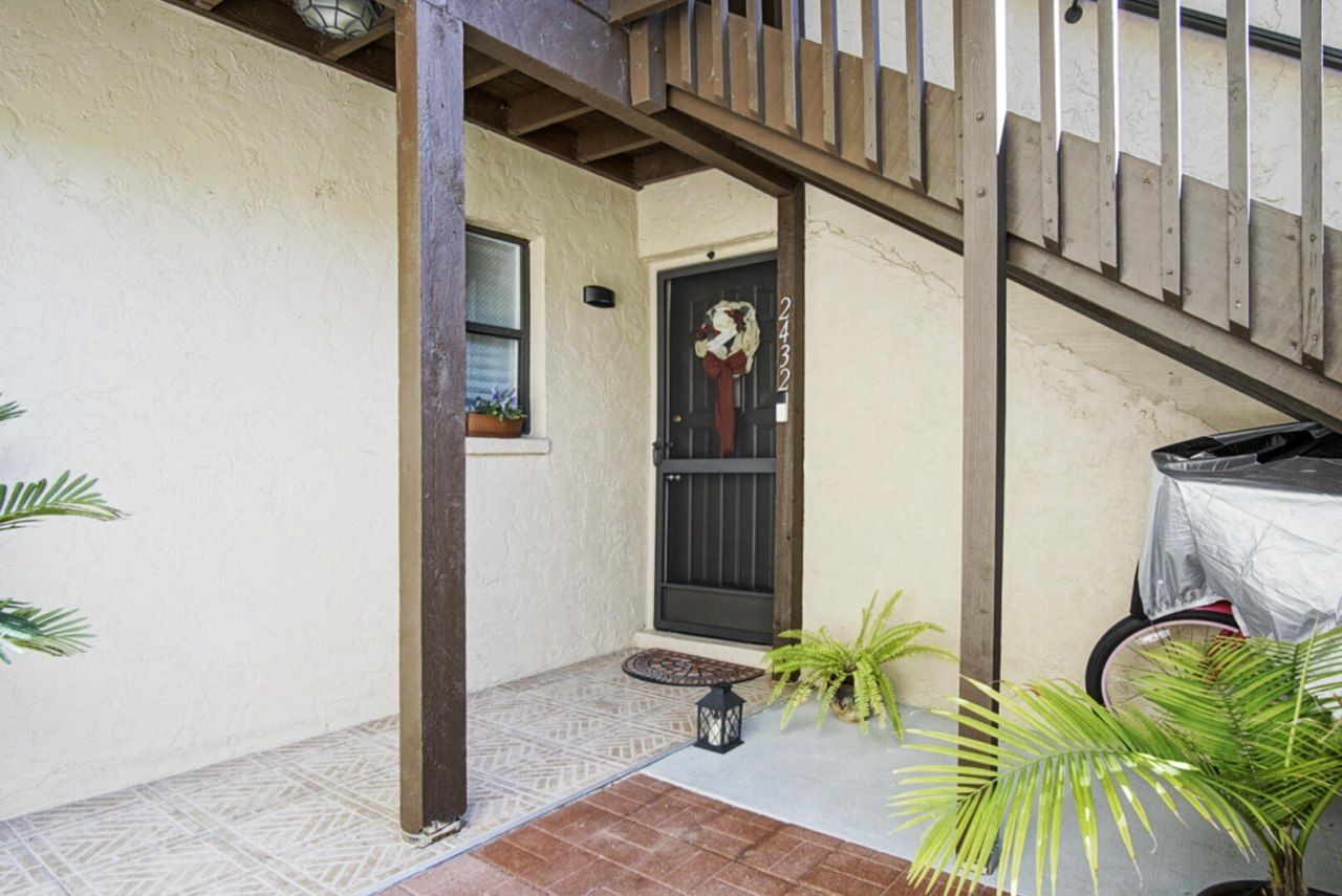 2432 SE Garden Terrace, Unit 703, Port Saint Lucie, FL 34952 Photo