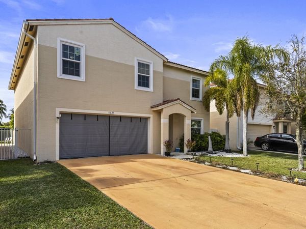 6627 Rainwood Cove Lane, Lake Worth, FL 33463