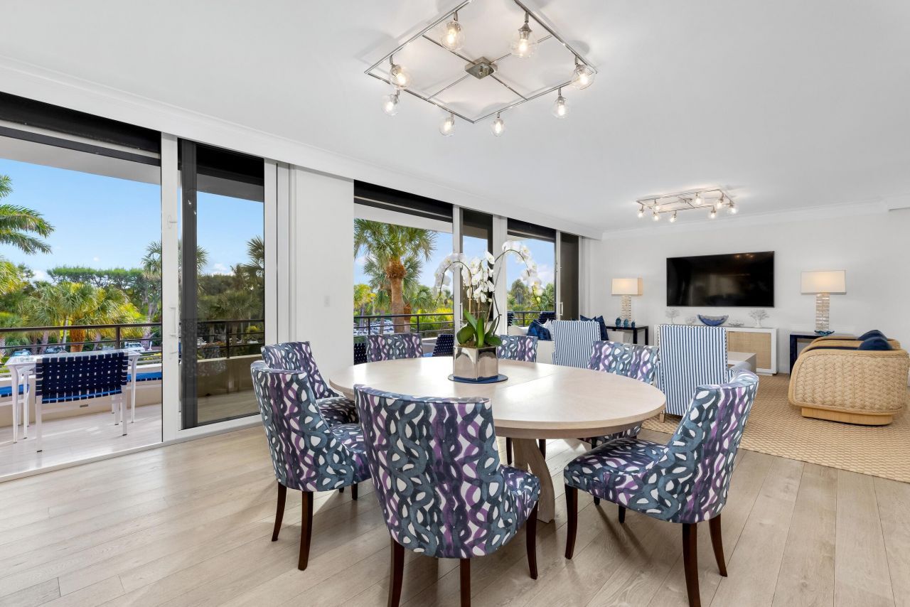 120 Sunset Avenue W, Unit 3a, Palm Beach, FL 33480 Photo