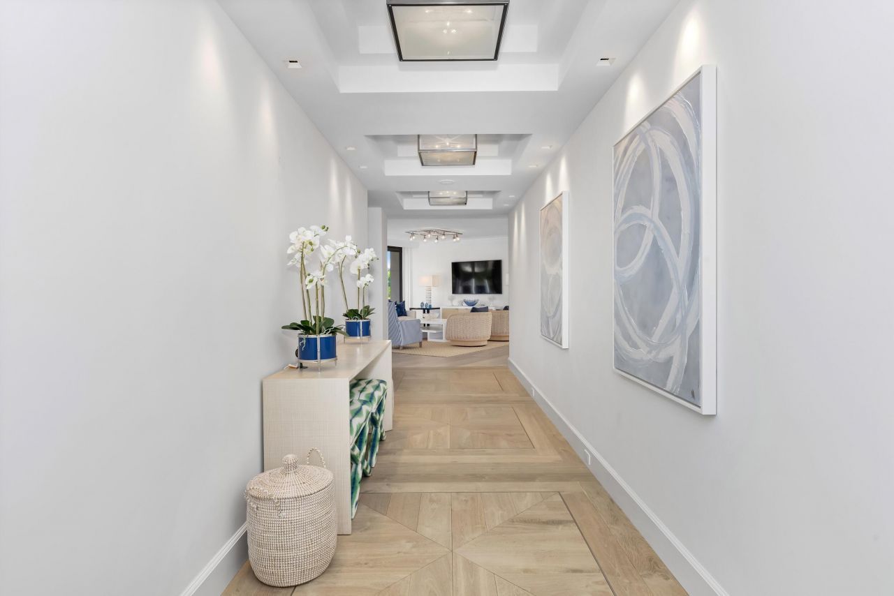 120 Sunset Avenue W, Unit 3a, Palm Beach, FL 33480 Photo